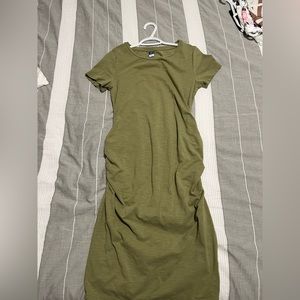 Old Navy Green Bodycon Maternity Dress